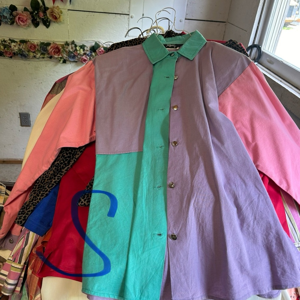 Colorblock Button-Up Shirt